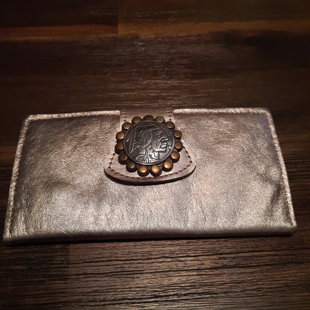 Chic Metallic Women's Wallet with Medallion